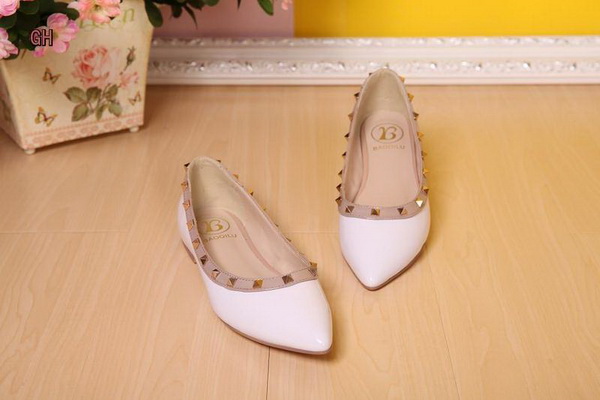 Valentino Shallow mouth flat shoes Women--103